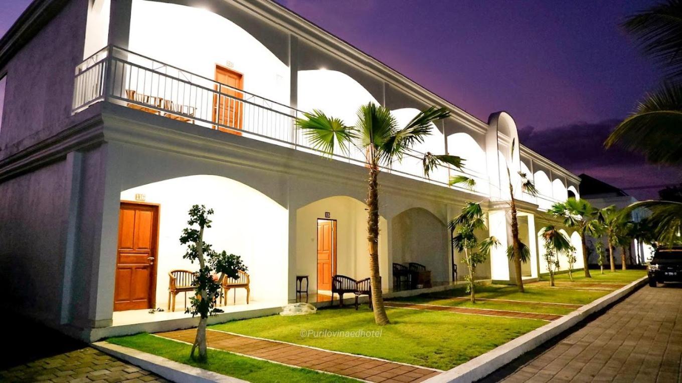 Puri Hotel Lovina